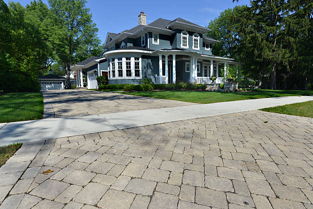 Trusted Grayslake, IL Driveway Pavers Experts